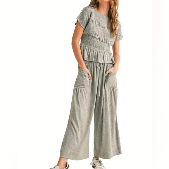 Halo & Harley Pants - Gray Women's 2 pc set